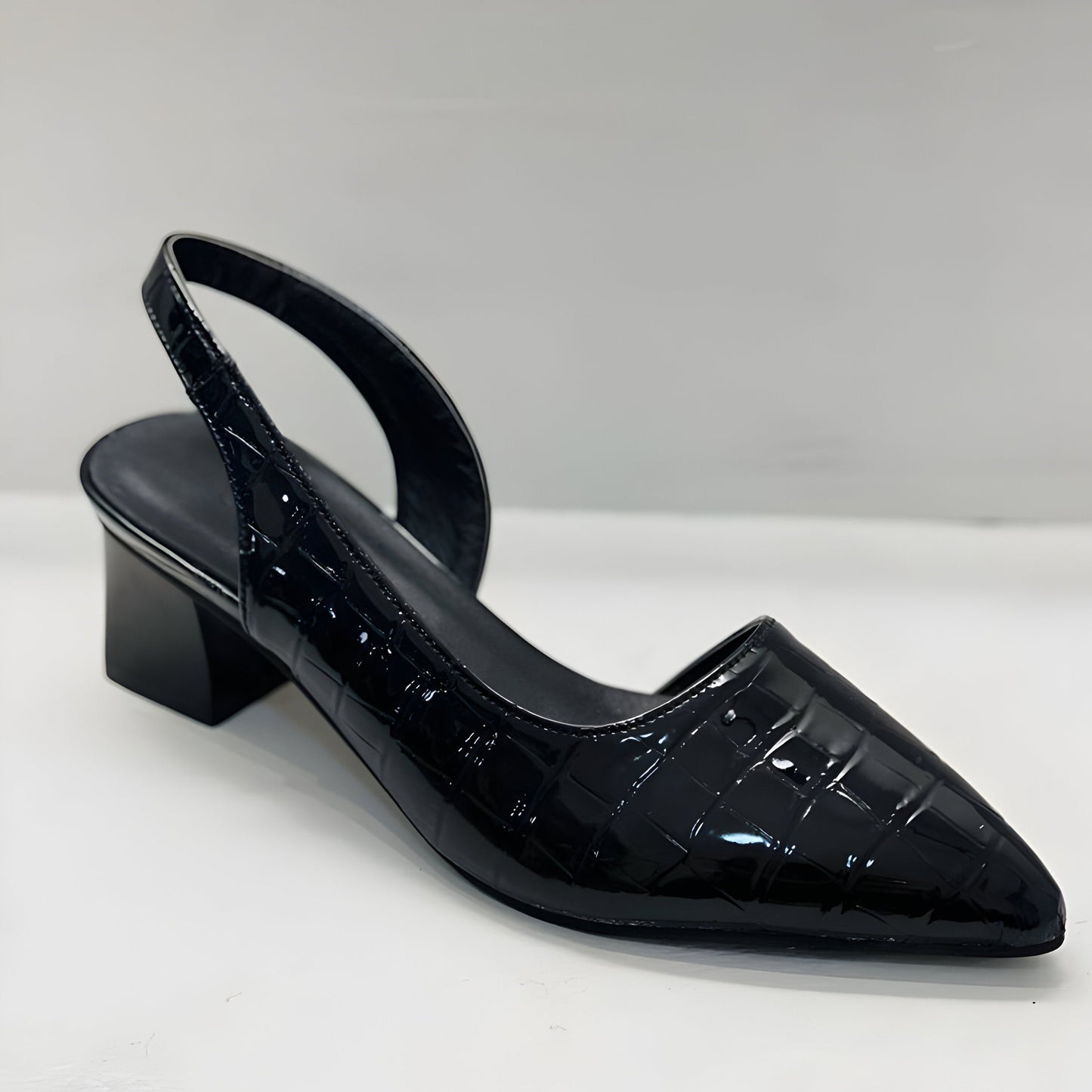 Valeriaᵛᶜ / Tacones Slingback Textura