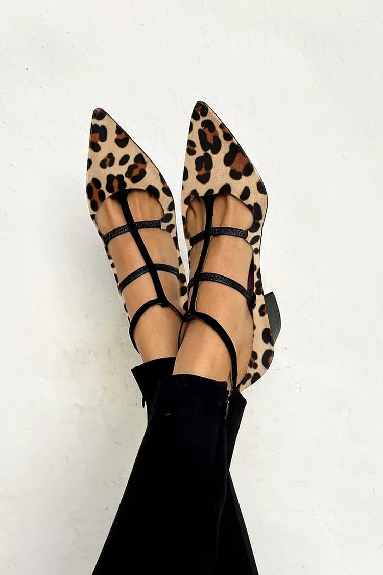 Bridget | Zapatos de salón con tacón y tiras de leopardo