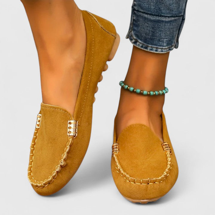 Martinaᵛᶜ / Mocasines Casual Suave