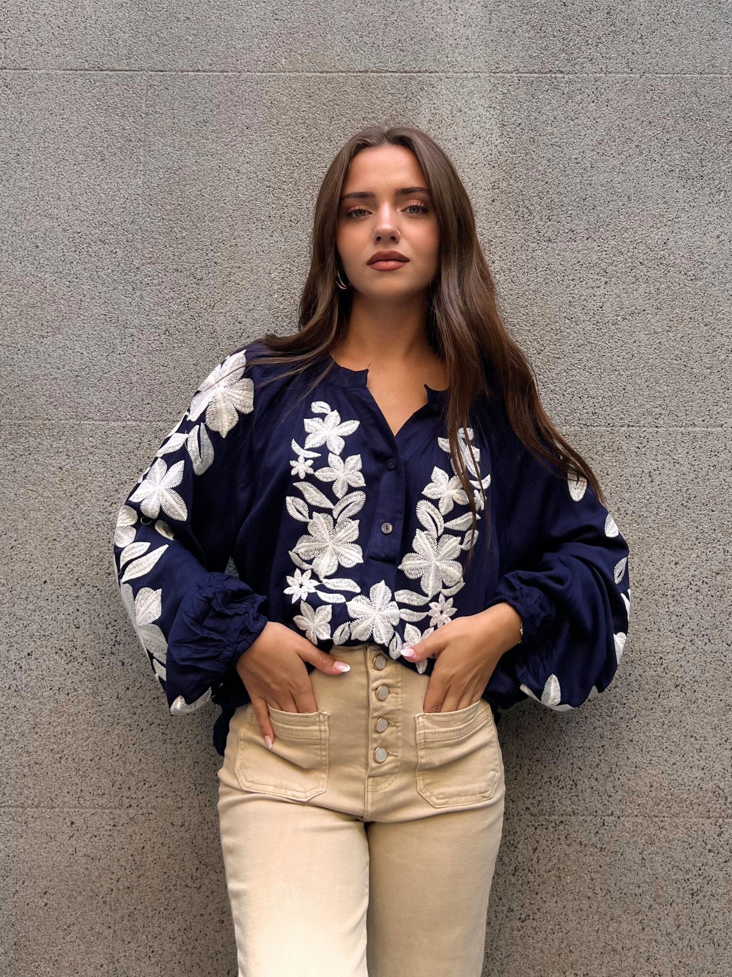 Blusa Bordada Floral