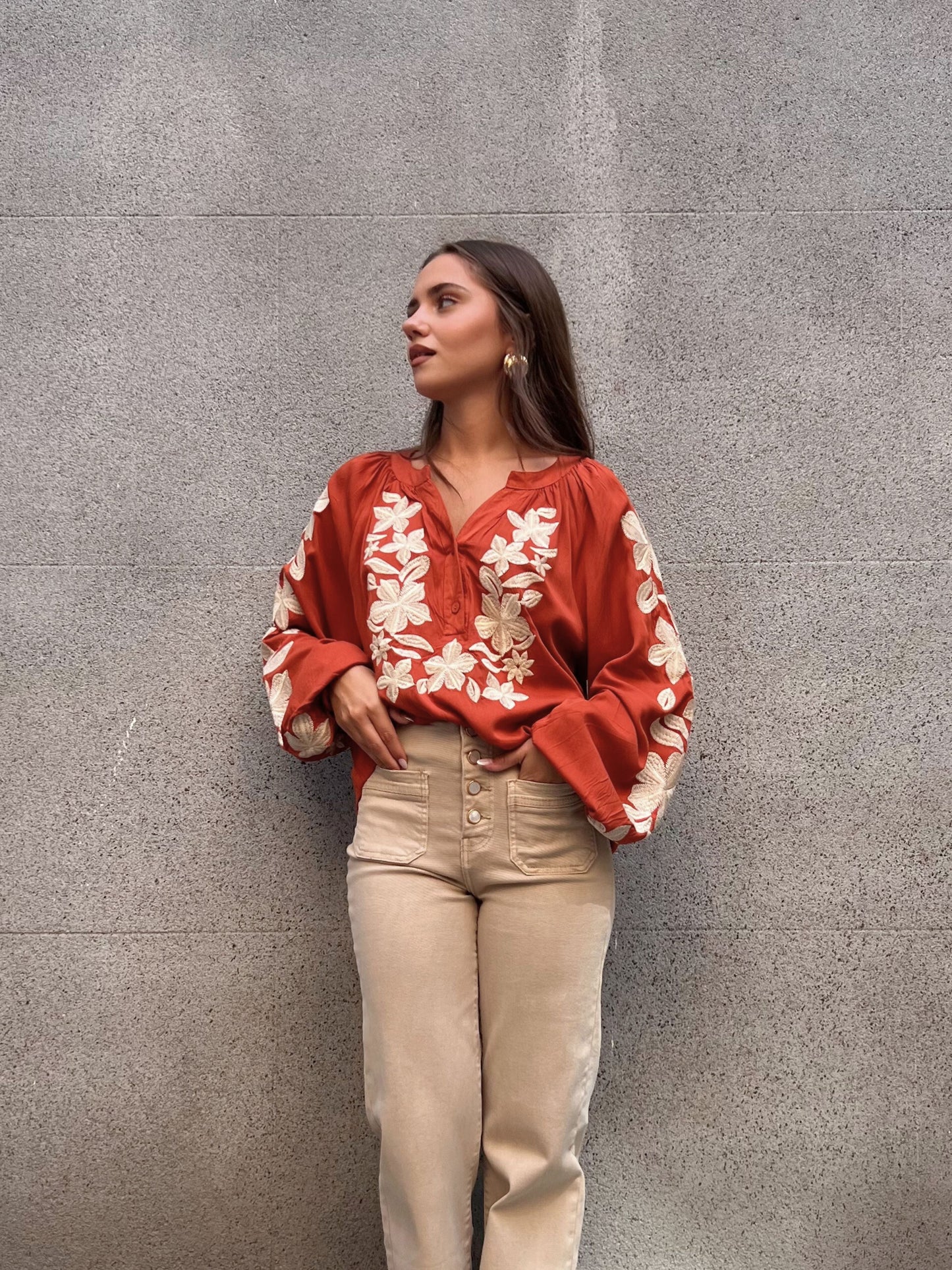 Blusa Bordada Floral