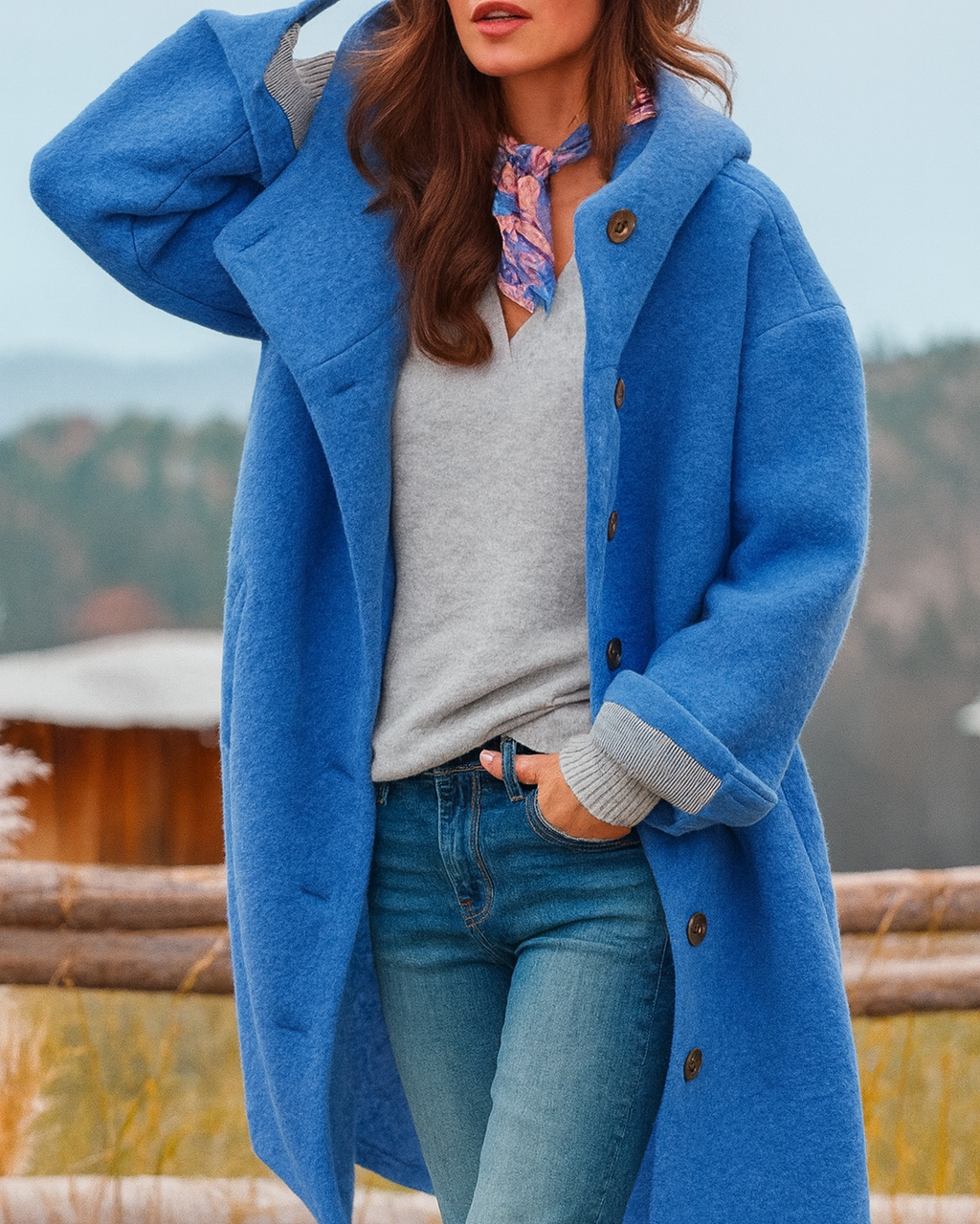 PRISCA™ | ABRIGO CON CAPUCHA