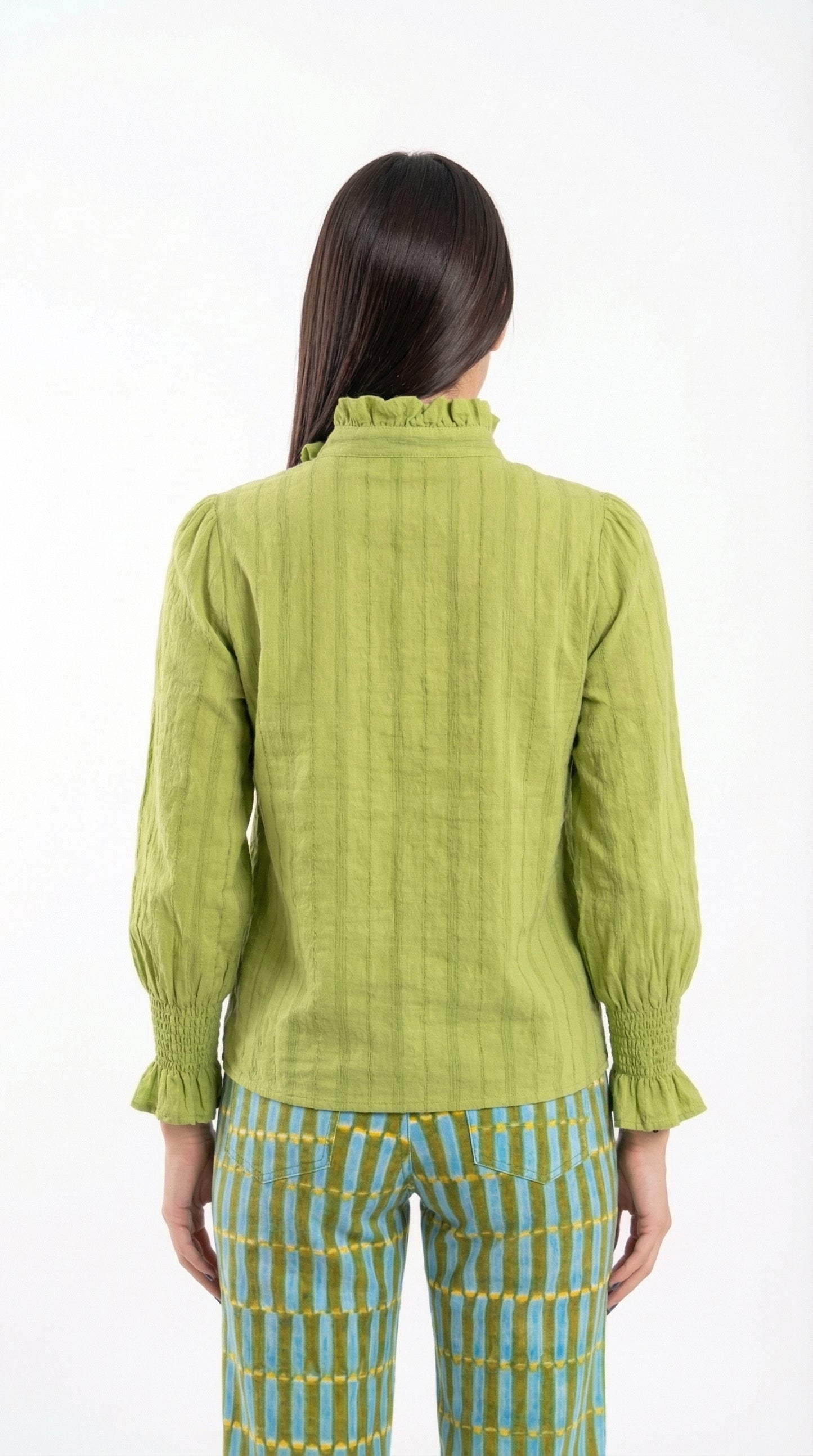 Blusa Volante Cuello Alto