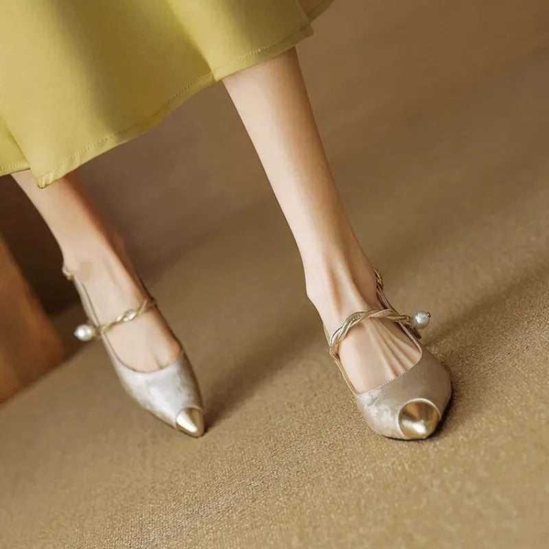 Tacones T-Bar Punta Metalizadaᵛᶜ