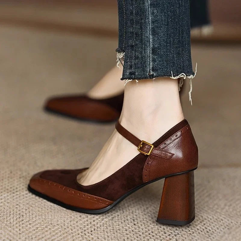 Marielle / Strap Classic Heelsᵛᶜ
