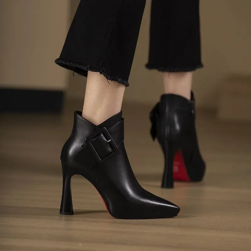 Noa / Botines Hebilla Sculptᵛᶜ