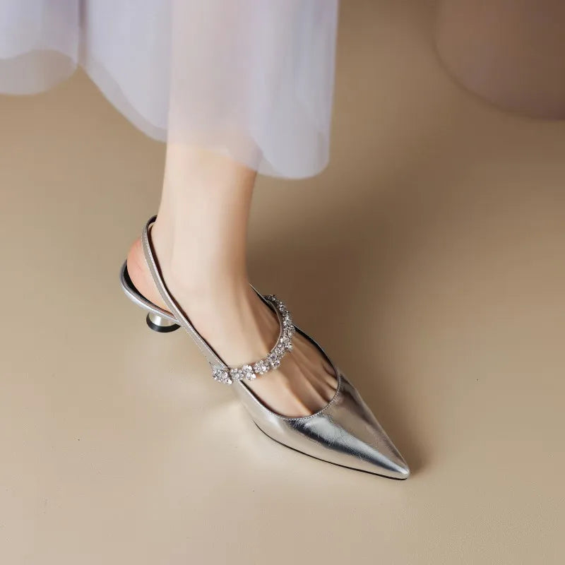Adriana / Tacones Punta Metalizadaᵛᶜ