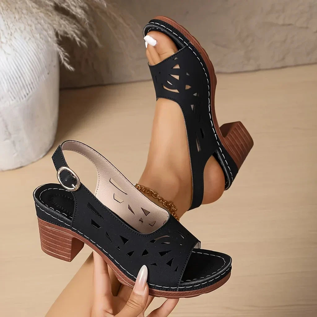 Lucianaᵛᶜ / Sandalias Caladas Tacón Bajo