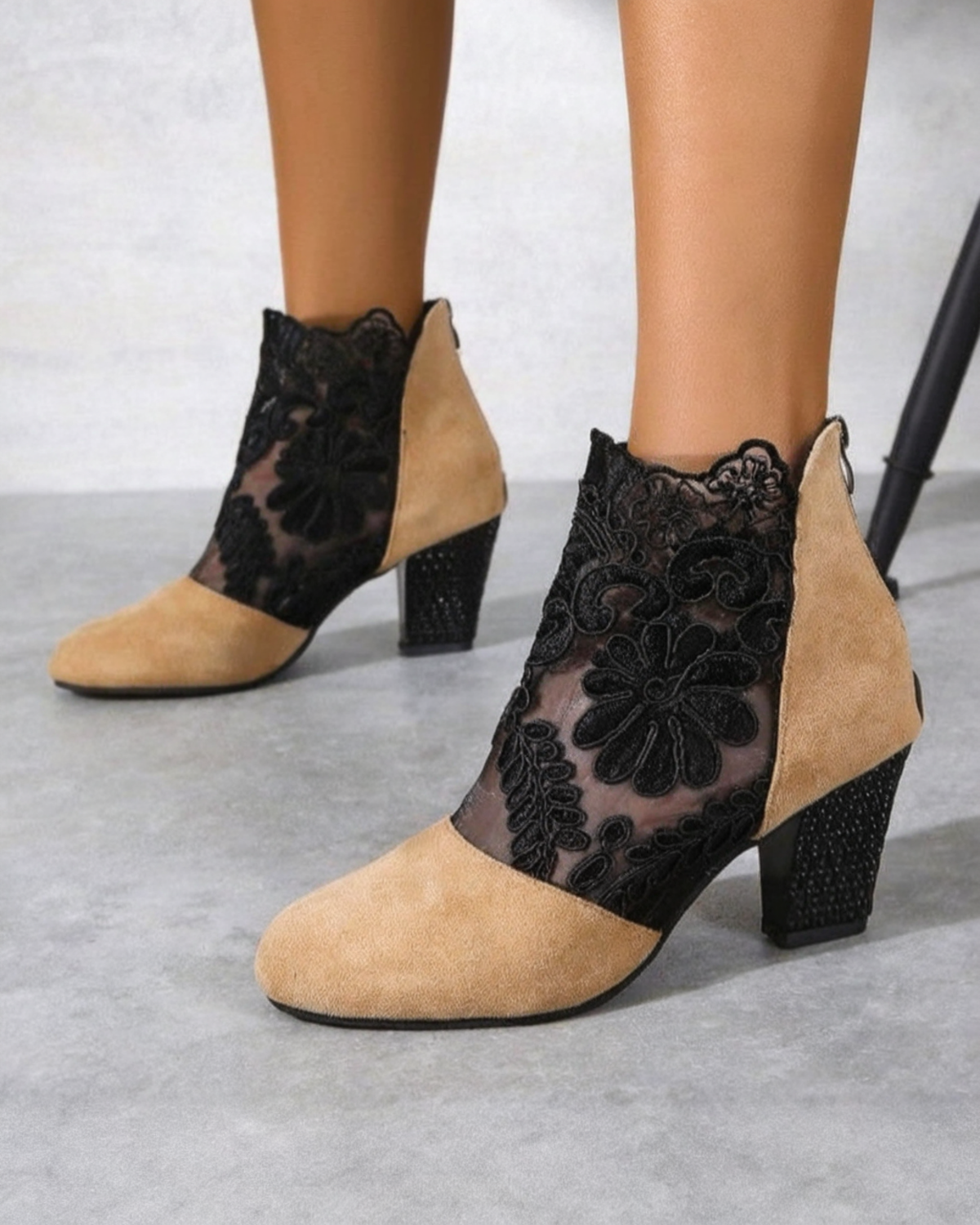 Botín Encaje Tacón Ancho
