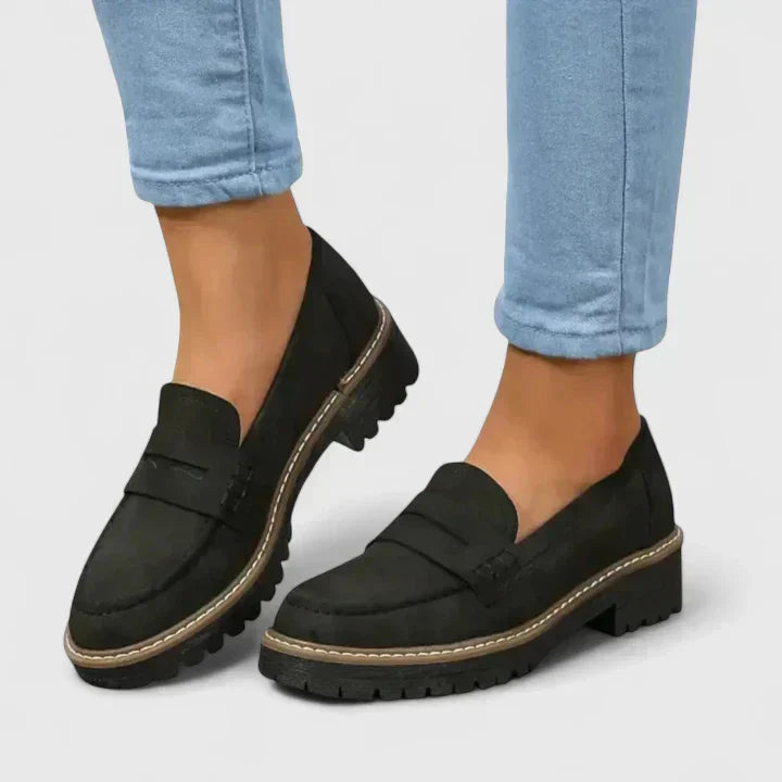 Lucíaᵛᶜ / Mocasines Plataforma Track
